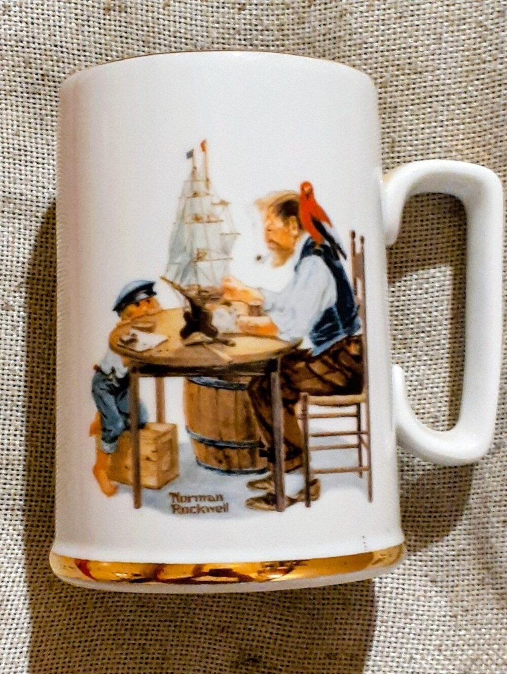 Vintage 1985 porcelain Norman Rockwell mug
